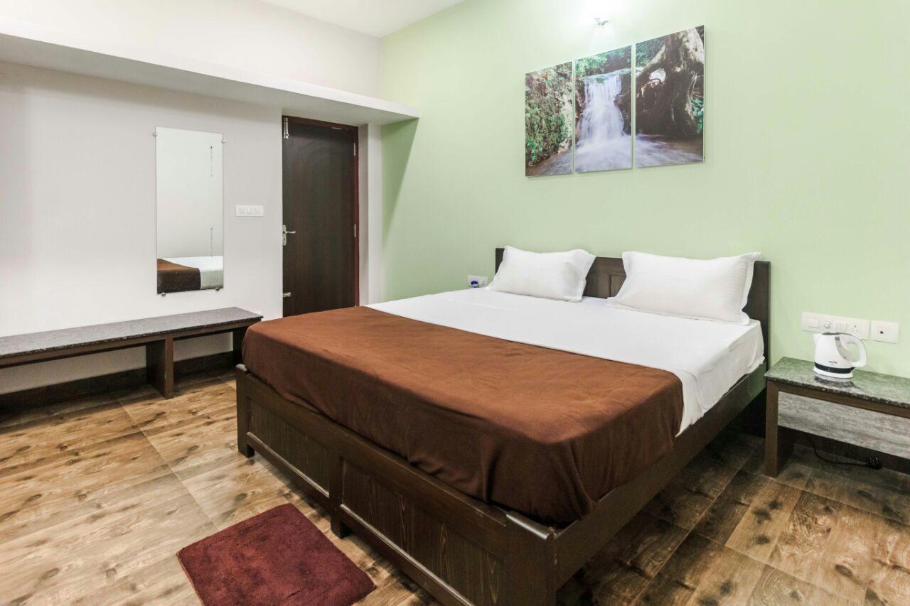 Karkera Comforts Hotel Madikeri Kültér fotó