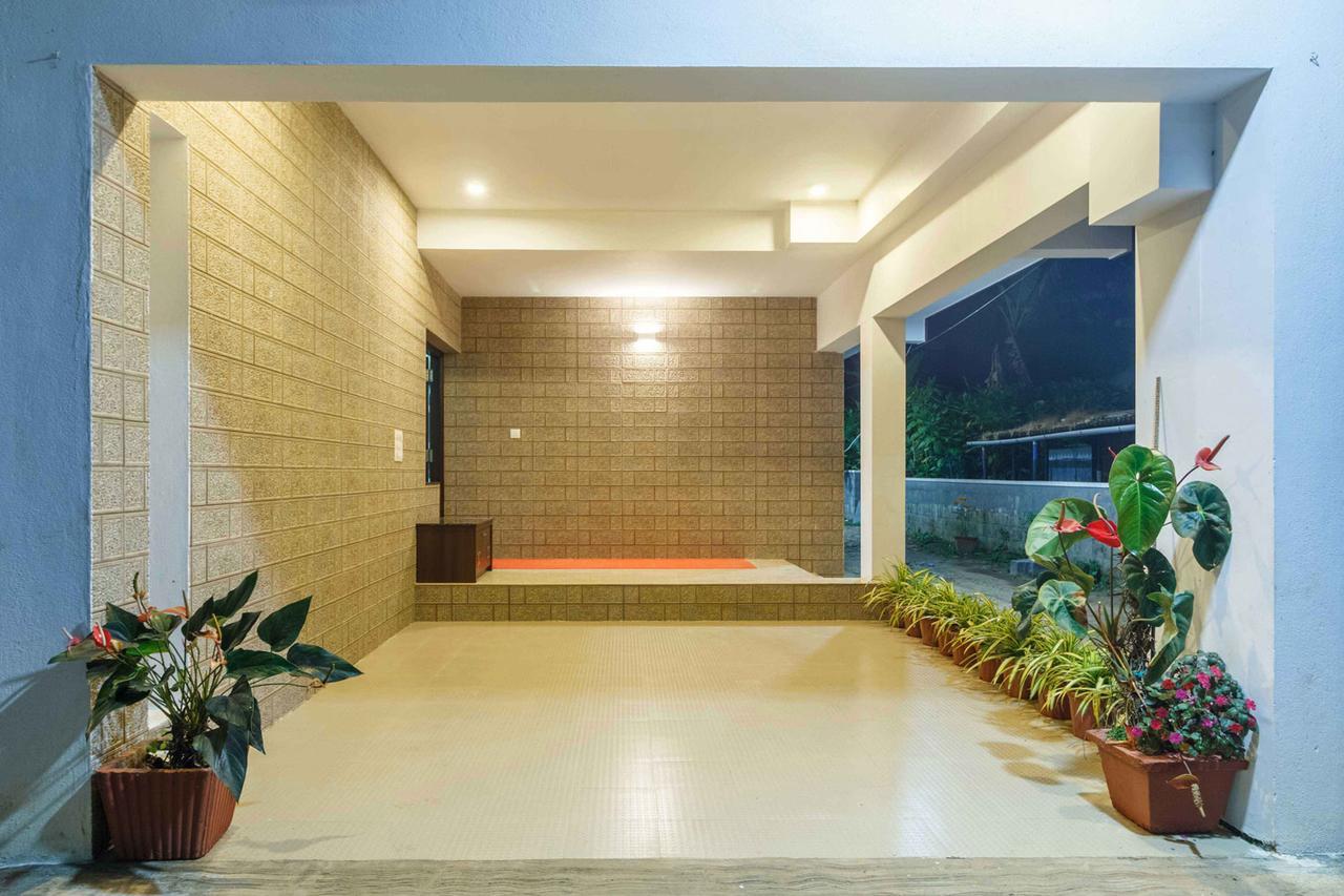 Karkera Comforts Hotel Madikeri Kültér fotó