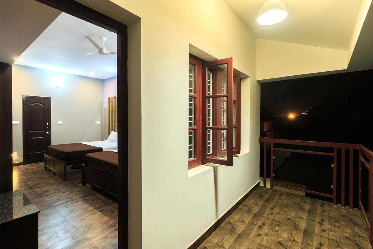 Karkera Comforts Hotel Madikeri Kültér fotó