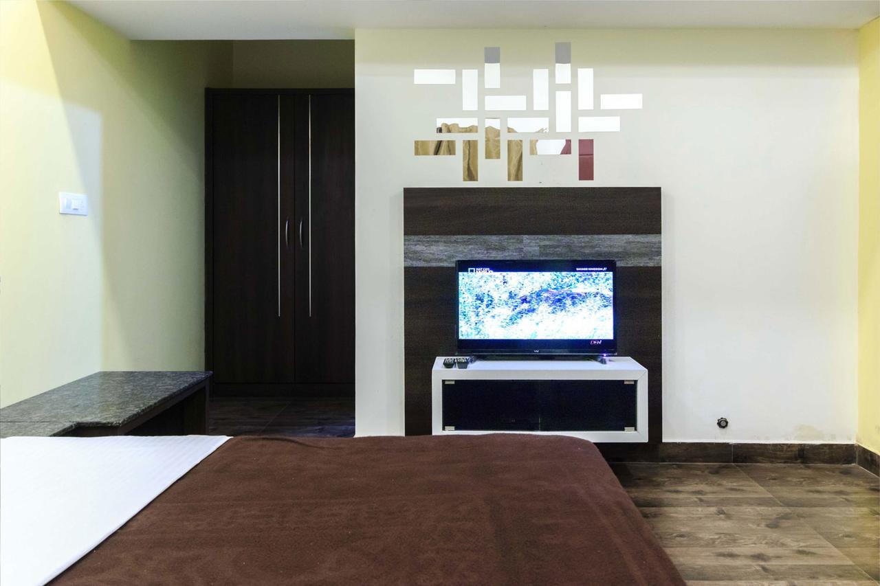 Karkera Comforts Hotel Madikeri Kültér fotó